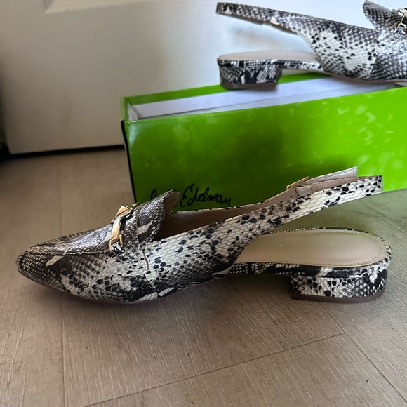 MARC FISHER REPTILE PRINT SLINGBACK FLATS - NWOT - Picture 5 of 8